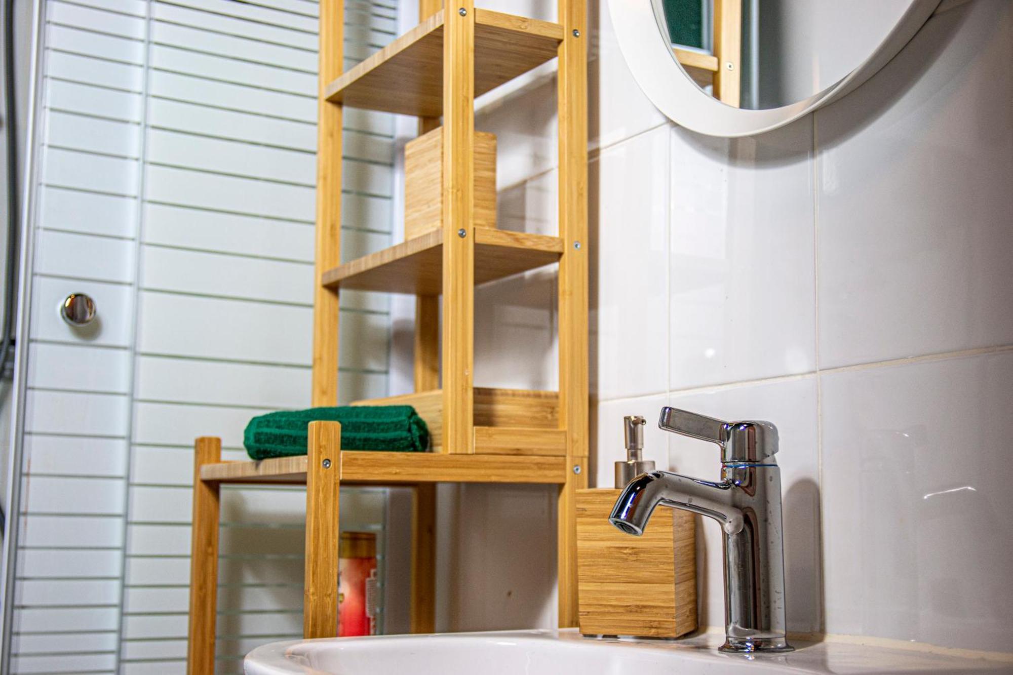 Mops Bob Apartment Budapeste Exterior foto